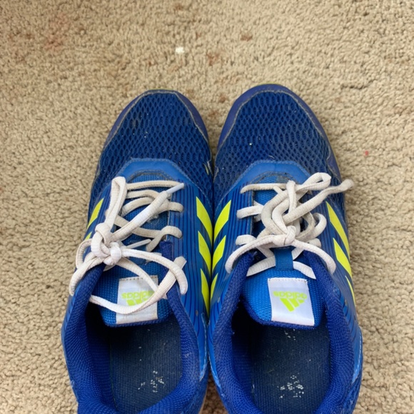 Shoes - Picture 5 of 7